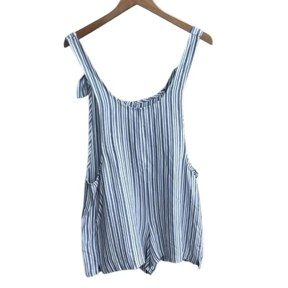 🌴 Xhilaration Blue & White Striped Tie Strap Romper - Size M
